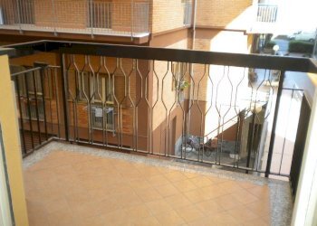 balcone - Monolocale Borghetto Santo Spirito - foto 15