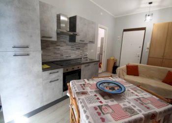 soggiorno - Bilocale Corso Europa 31., Borghetto Santo Spirito - foto 5