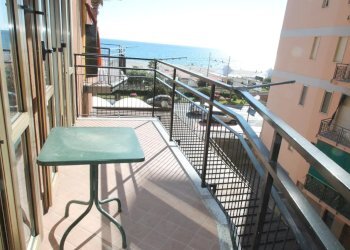 balcone vivibile attrezzato - Bilocale Corso Europa 31., Borghetto Santo Spirito - foto 9