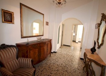 ingresso - Three-room apartment Via Montevideo 1., Borghetto Santo Spirito - photo 2