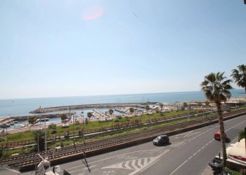 vista balcone - Three-room apartment Via Montevideo 1., Borghetto Santo Spirito - photo 20