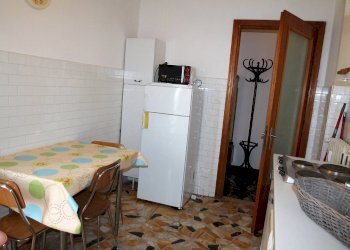 cucina abitabile - Trilocale Corso Europa 31., Borghetto Santo Spirito - foto 8