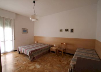 camera matrimoniale - Bilocale Corso Europa 31., Borghetto Santo Spirito - foto 15