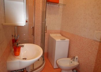 bagno - One-room apartment Via Ticino 12., Borghetto Santo Spirito - photo 11