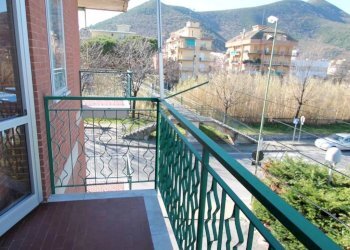 balcone - One-room apartment Via Ticino 12., Borghetto Santo Spirito - photo 15
