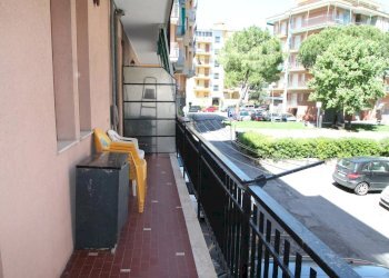 balcone - Bilocale Corso Europa 39., Borghetto Santo Spirito - foto 9