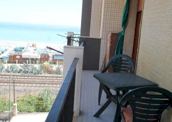 balcone attrezzato - Bilocale Corso Europa 14., Borghetto Santo Spirito - foto 17