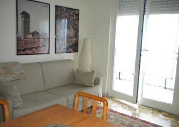 soggiorno con divano letto - Trilocale Corso Europa 31., Borghetto Santo Spirito - foto 6