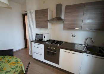 cucina abitabile - Attico Corso Europa 35., Borghetto Santo Spirito - foto 4