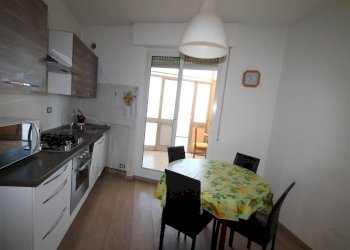 cucina abitabile - Attico Corso Europa 35., Borghetto Santo Spirito - foto 7