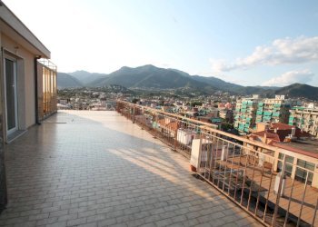 Terrazza - Attico Corso Europa 35., Borghetto Santo Spirito - foto 15