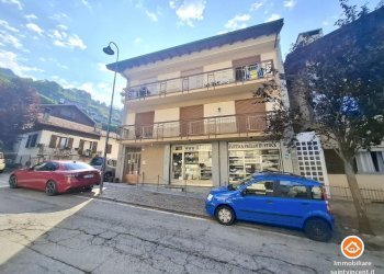 Apartment Viale IV Novembre 62, Saint-Vincent - photo 1