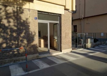 Negozio via Francia, Spotorno - foto 1