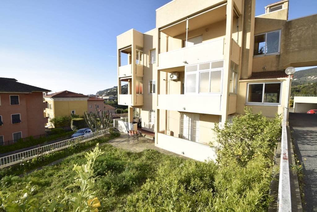 Apartment via alla Rocca 1, Spotorno - photo 1