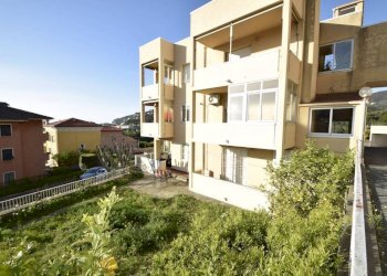 Appartamento via alla Rocca 1, Spotorno - foto 1