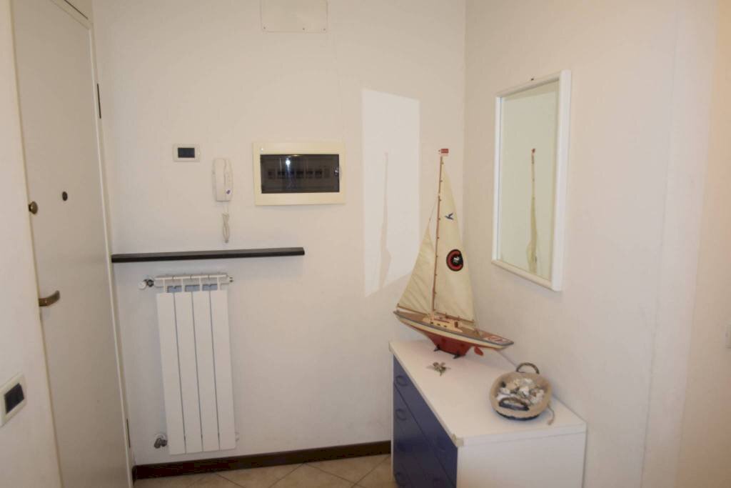Three-room apartment via Serra 55, Spotorno - photo 2