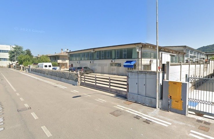 Commercial Premises Via Natta 17, Brendola - photo 1