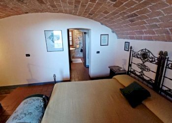 camera.jpg - Casa semi indipendente Bagnone - foto 8