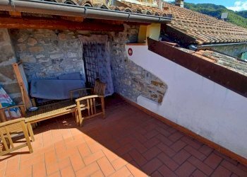 terrazzo.jpg - Casa semi indipendente Bagnone - foto 10
