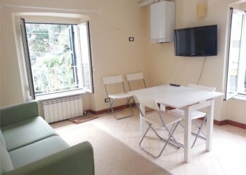 Two-room apartment Genova - photo 4