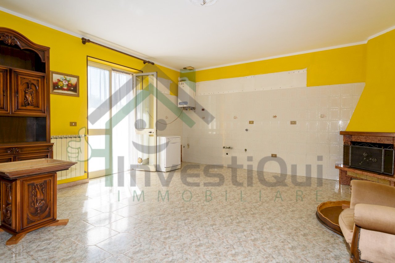 CUCINA - Quadrilocale Via Madonna della Neve 14, Nole - foto 2