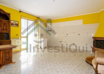 CUCINA - Quadrilocale Via Madonna della Neve 14, Nole - foto 2