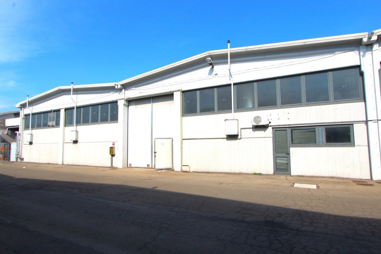 IMG_1829.JPG - Capannone Via Muzza, Valsamoggia - foto 2