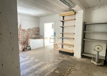 IMG-20230926-WA0018.jpg - Locale Commerciale Massa - foto 2