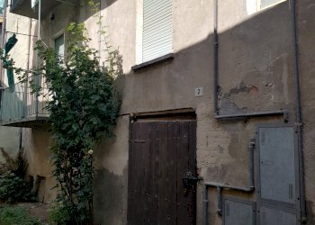 Porzione di casa Via Amedeo Bert, 1, Torre Pellice - foto 2