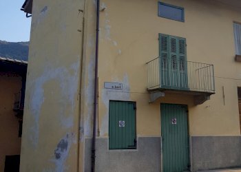 Porzione di casa Via Amedeo Bert, 1, Torre Pellice - foto 1