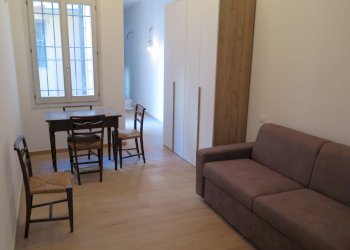 Three-room apartment piazza San Michele, Bologna (neighborhood Centro Storico) - photo 1