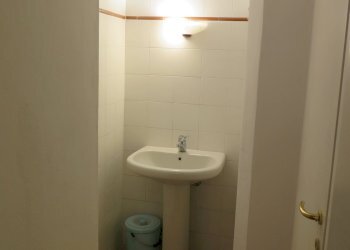 Three-room apartment piazza San Michele, Bologna (neighborhood Centro Storico) - photo 17