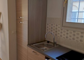 Three-room apartment piazza San Michele, Bologna (neighborhood Centro Storico) - photo 12