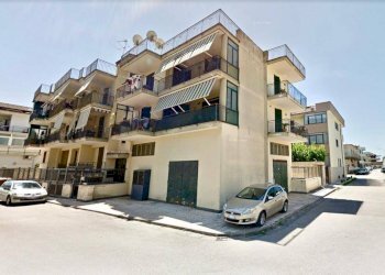 Attività Commerciale Crispano - foto 1