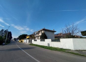 Villa via Giacomo Zanella, 150, Parabiago - foto 7