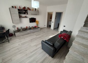 Villa via Giacomo Zanella, 150, Parabiago - foto 12