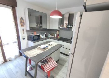 Villa via Giacomo Zanella, 150, Parabiago - foto 14