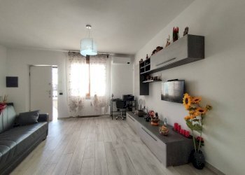 Villa via Giacomo Zanella, 150, Parabiago - foto 23