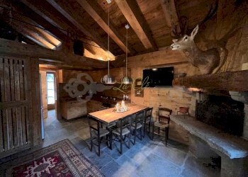 AFFITTO COURMAYEUR -  SOGGIORNO CON ZONA PRANZO - Loft Courmayeur - foto 2