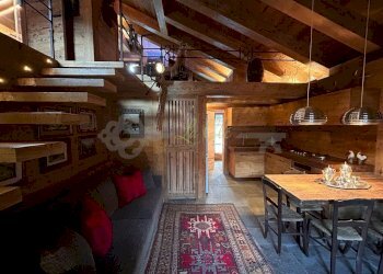 AFFITTO COURMAYEUR -  SOGGIORNO CON ZONA PRANZO - Loft Courmayeur - foto 5