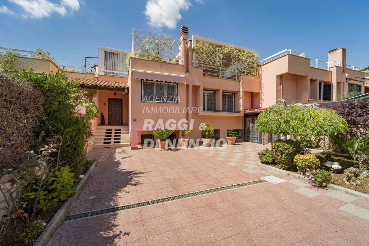 _DSC2865.jpg - Villa a Schiera Monte Porzio Catone - foto 1