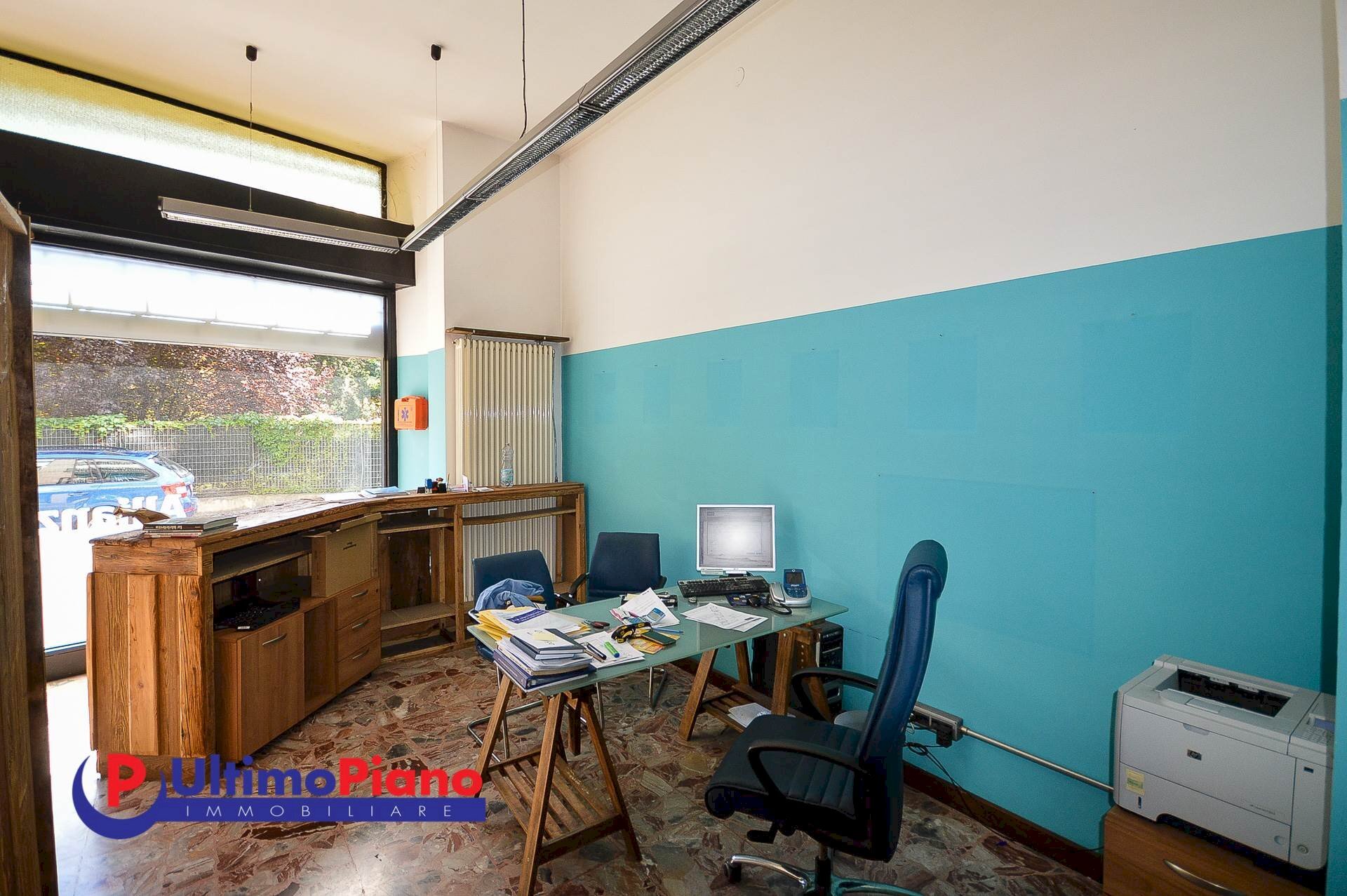 Shop via Bramafan 14, 14, Aosta - photo 3