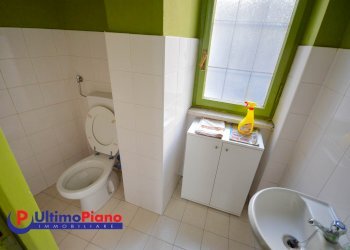 Shop via Bramafan 14, 14, Aosta - photo 9