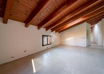 Attico Via Peschiera, Castelnovo di Sotto - foto 7