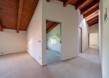 Attico Via Peschiera, Castelnovo di Sotto - foto 8