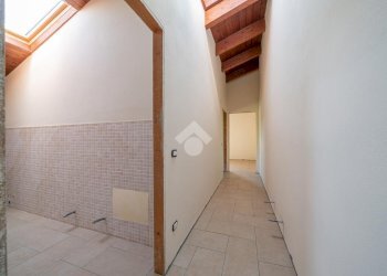 Attico Via Peschiera, Castelnovo di Sotto - foto 11