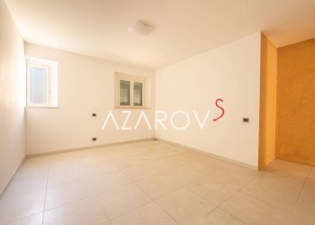 Camera da letto - Negozio corso Italia, 21, Bordighera - foto 2