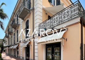 Facciata - Negozio corso Italia, 21, Bordighera - foto 10