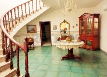 PHOTO-2023-05-01-19-45-37.jpg - Villa Mazara del Vallo - foto 9