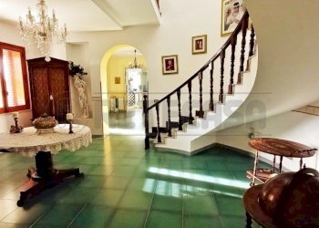 PHOTO-2023-05-01-19-45-37(1).jpg - Villa Mazara del Vallo - foto 12